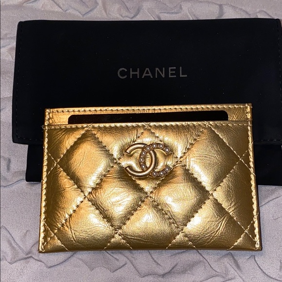 100% Authentic Chanel Pearl CC Card Holder - Picture 2 of 6